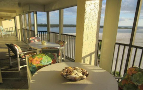 Carlos Pointe Ph2 Condo